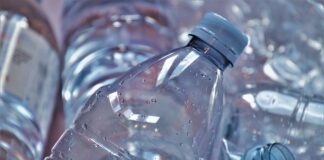 Gdzie wyrzucać plastikowe klocki?